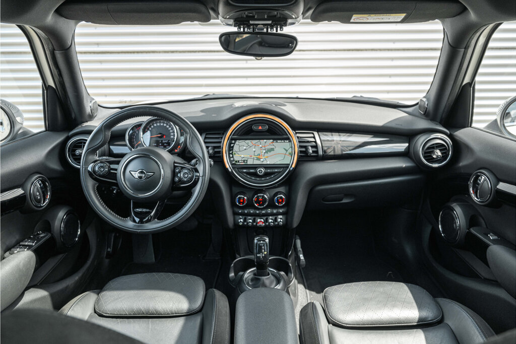 MINI Cooper 4