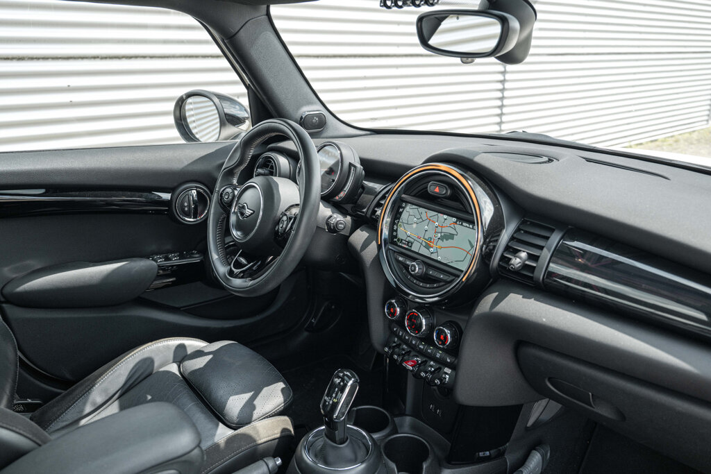 MINI Cooper 14
