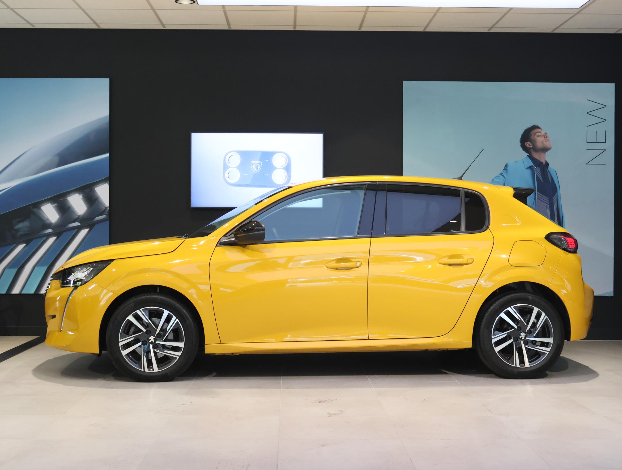 Peugeot 208 Allure Pack 100 pk Automaat - Afbeelding 2