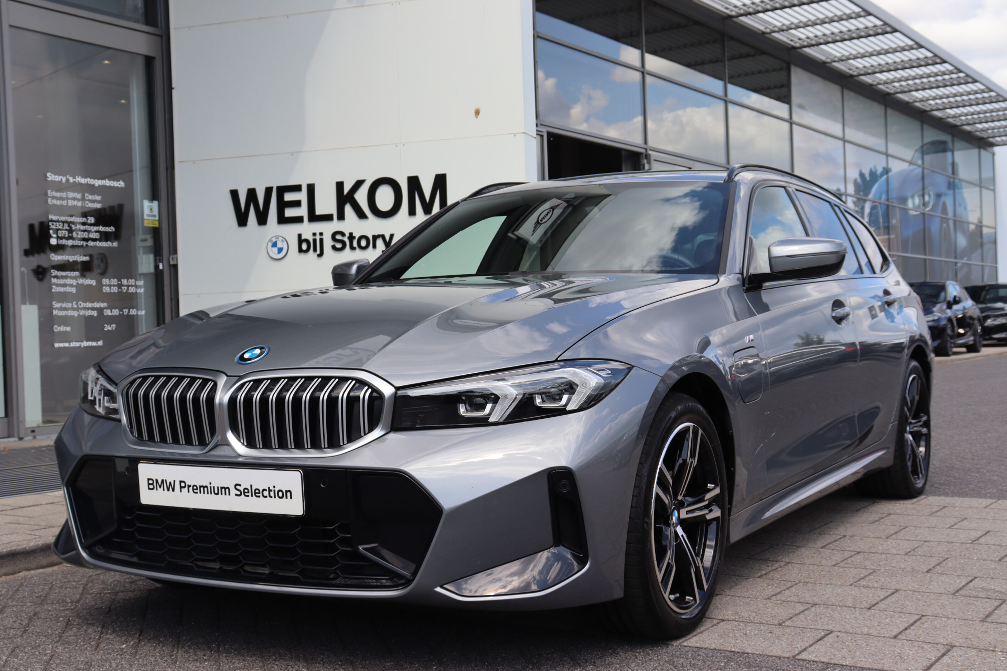 BMW 3 Serie Touring 330e M Sport Automaat