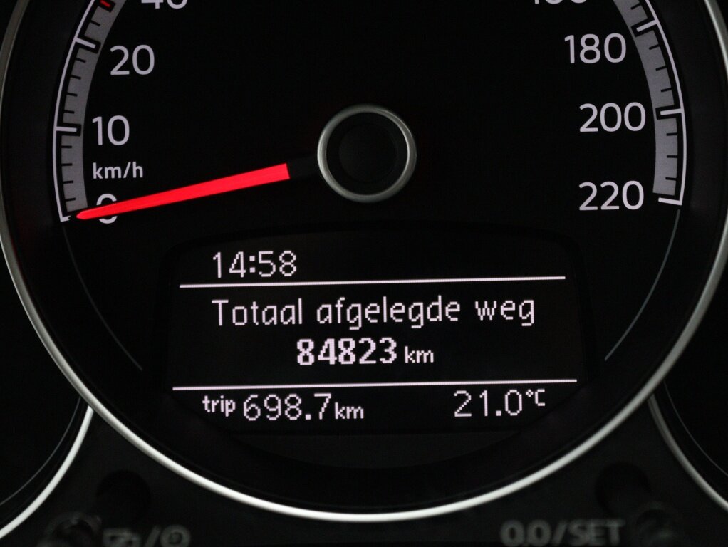 Volkswagen up! 1.0 BMT high up! | Panoramadak | Stoelverwarming | Climate control - Afbeelding 5