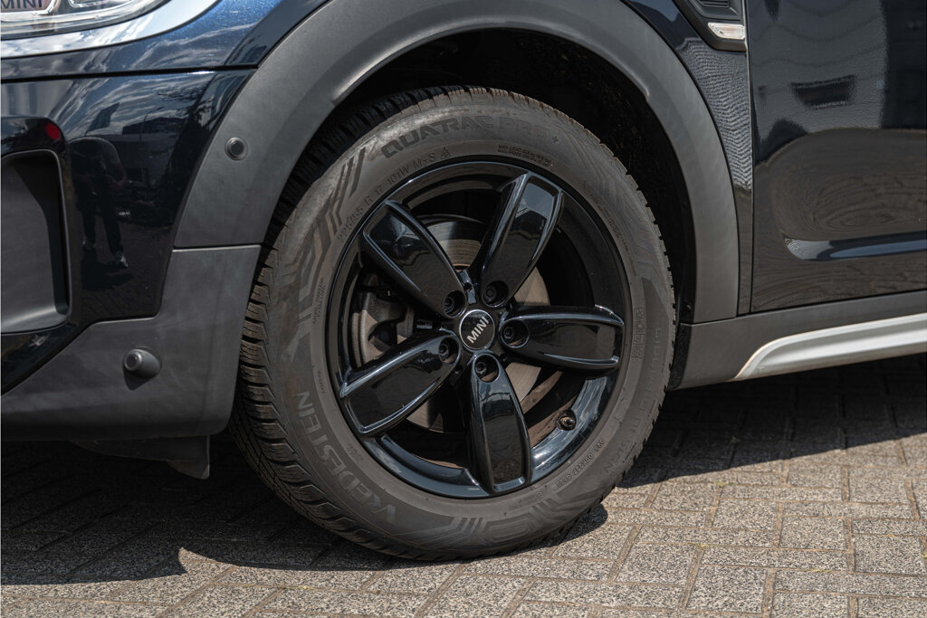 MINI Countryman 7
