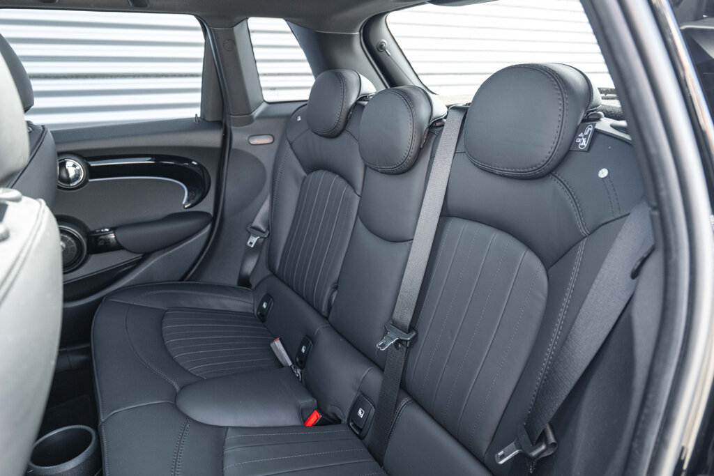 MINI Cooper S 38