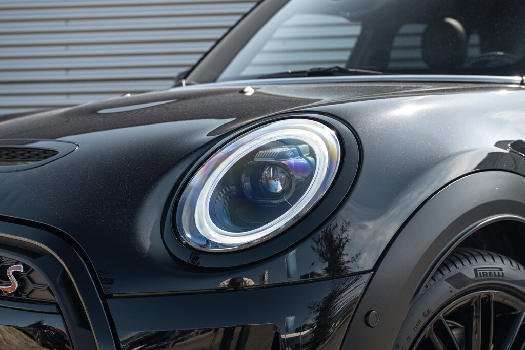 MINI Cooper S 8