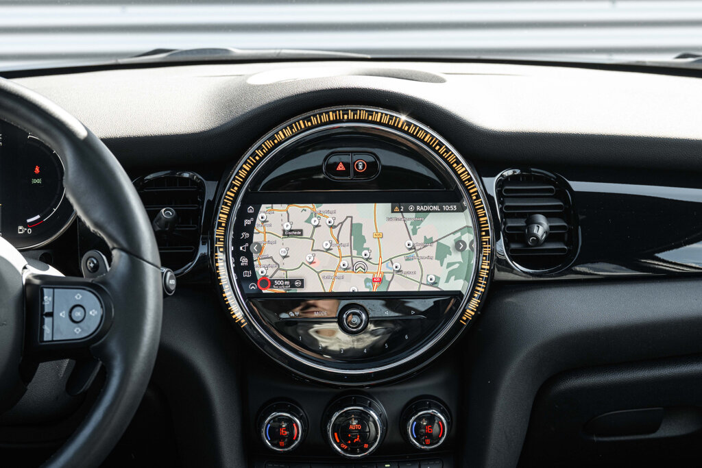 MINI Cooper S 32