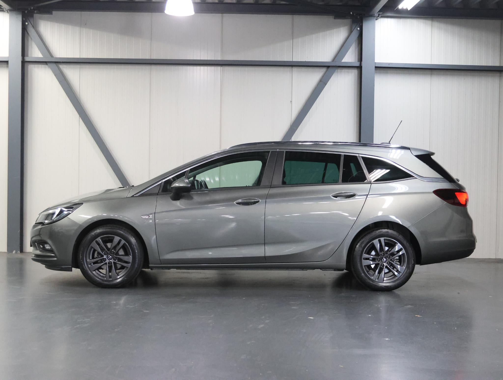 Opel Astra ST 105PK 120 Jaar Edition - Afbeelding 2