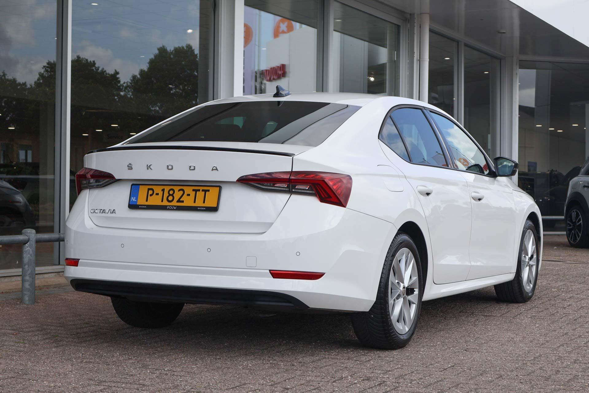 Škoda Octavia 1.0 TSI 110pk Sport Business - Afbeelding 2