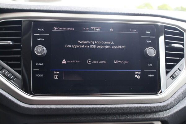 Apple Carplay/Android Auto