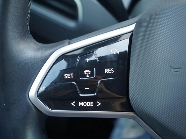 cruise control adaptief met Stop&Go cruise control adaptief met Stop&Go