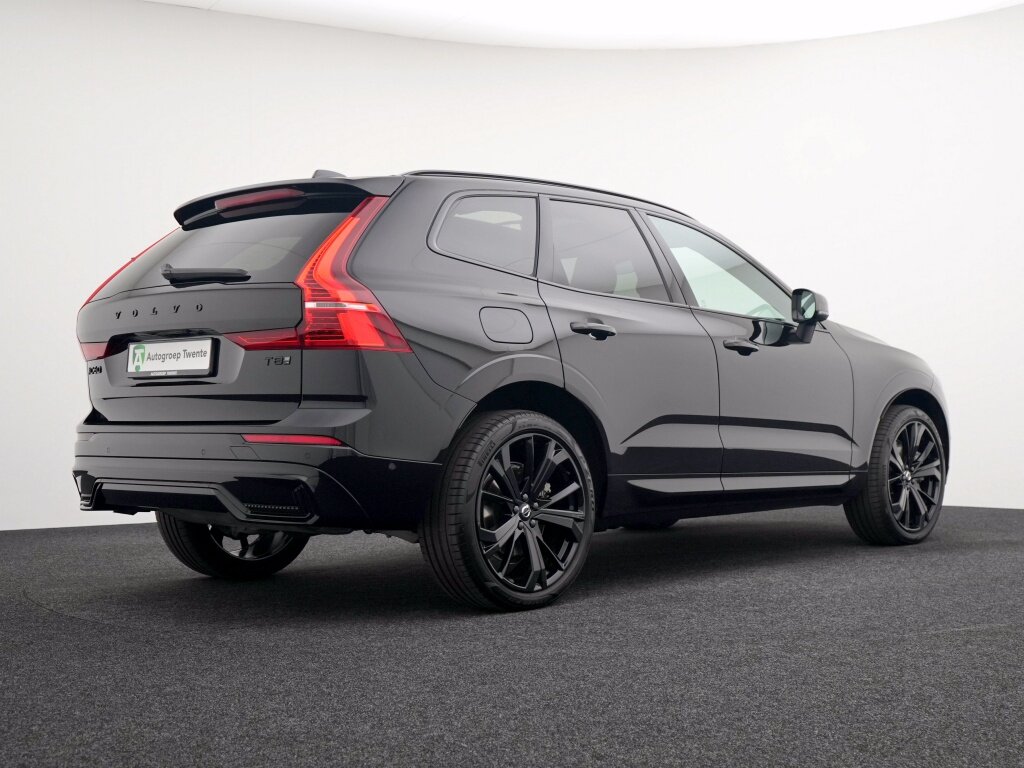 Volvo XC60 2.0 T8 AWD+ Black Edition | Pano | Harman/Kardon | 360 camera - Afbeelding 2
