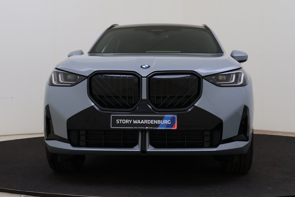BMW X3 4