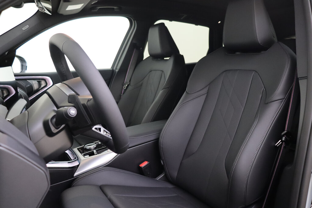 BMW X3 8
