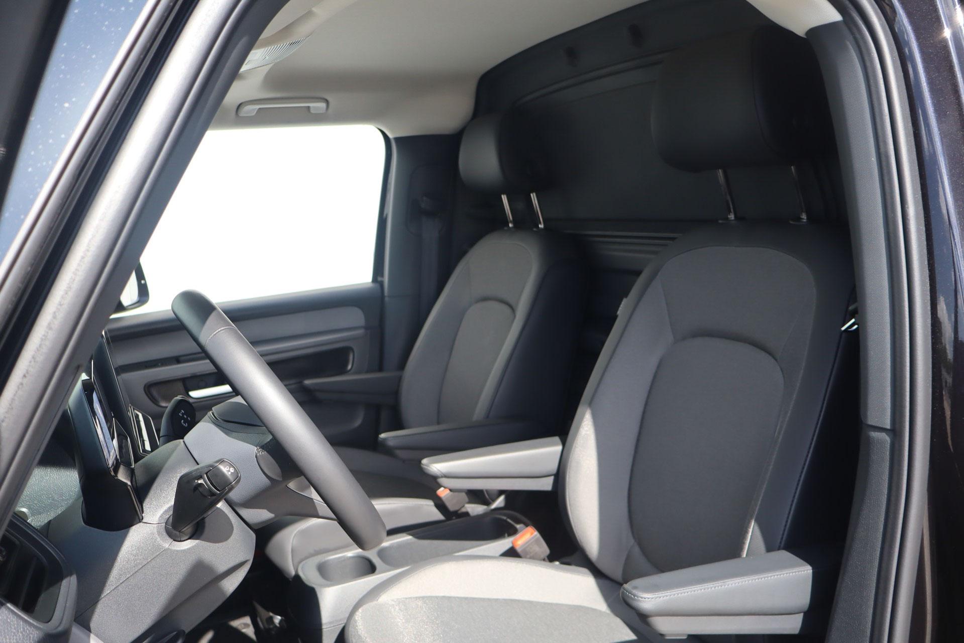 Volkswagen ID. Buzz Cargo 340pk Bulli edition 79 kWh 4MOTION - Afbeelding 4
