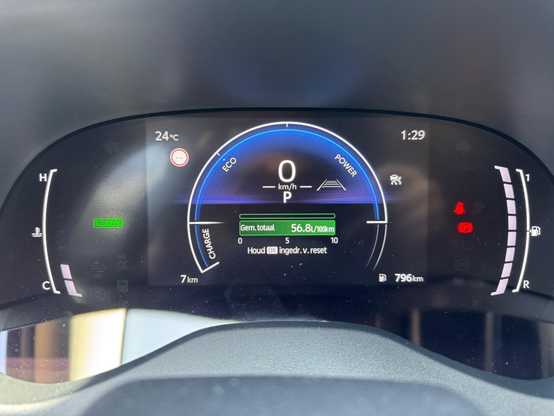 Toyota Yaris 1.5 Hybrid 115 Dynamic Limited + Comfort Pakket - Afbeelding 3