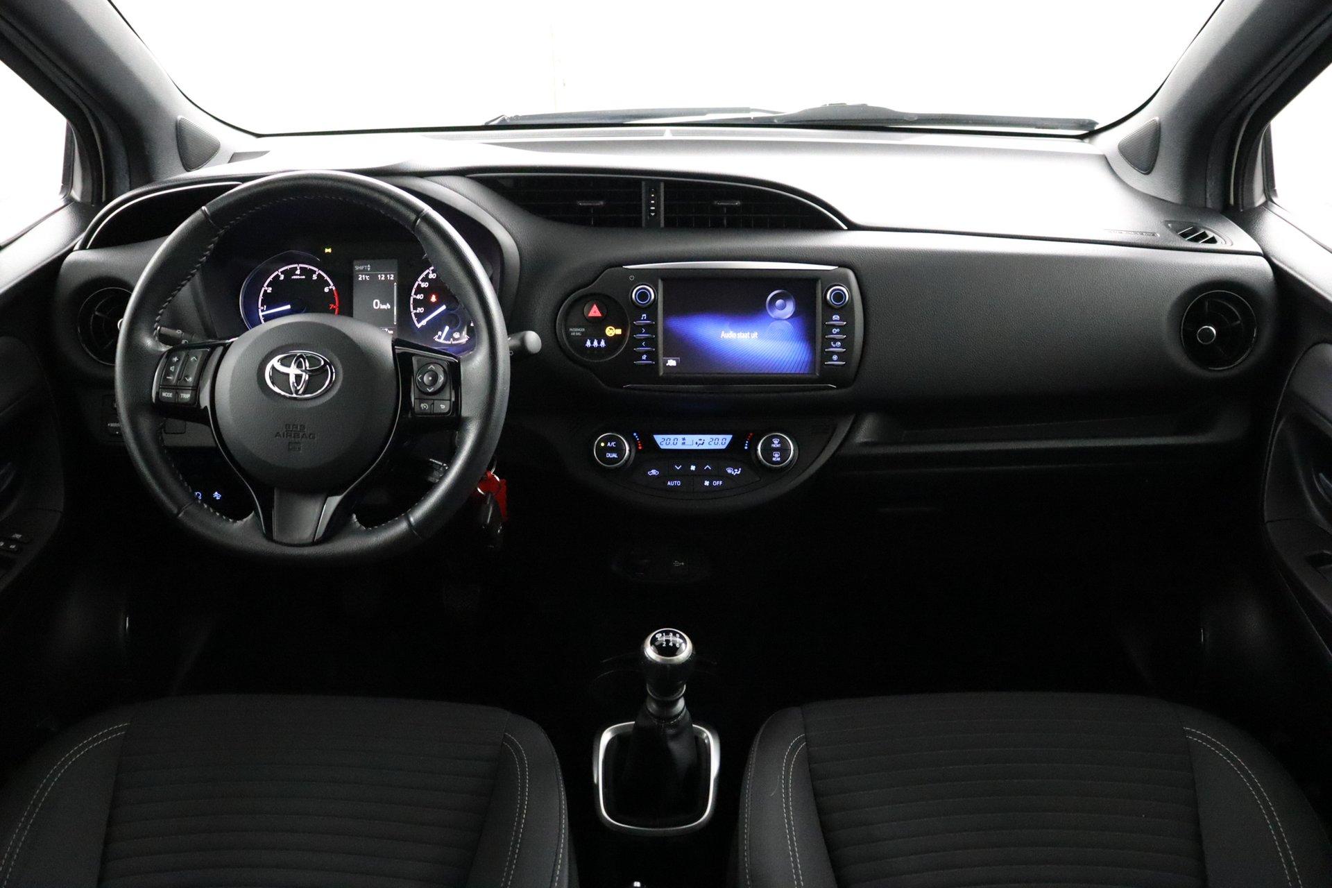 Toyota Yaris 1.5 VVT-i Bi-Tone - Afbeelding 4