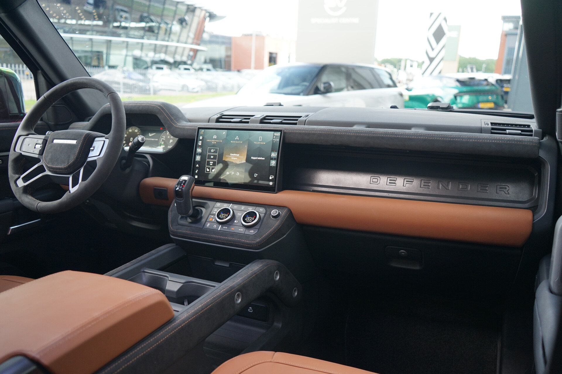 Land Rover Defender 110 2.0 P300e 110 S - Afbeelding 3