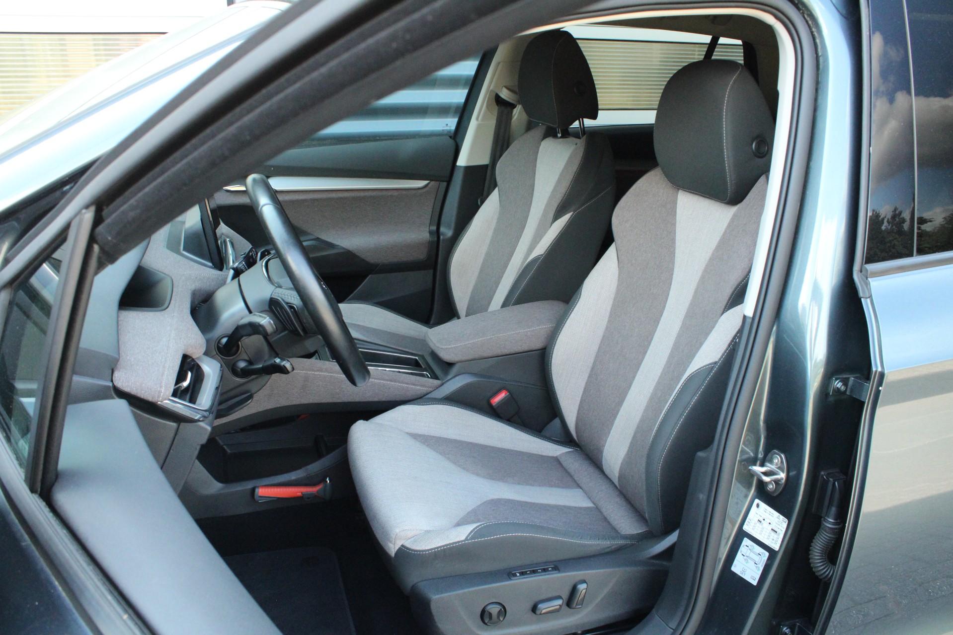 Skoda Enyaq 60 180pk First Edition - Afbeelding 4