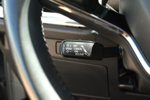 cruise control adaptief met Stop&Go en stuurhulp cruise control adaptief met Stop&Go en stuurhulp
