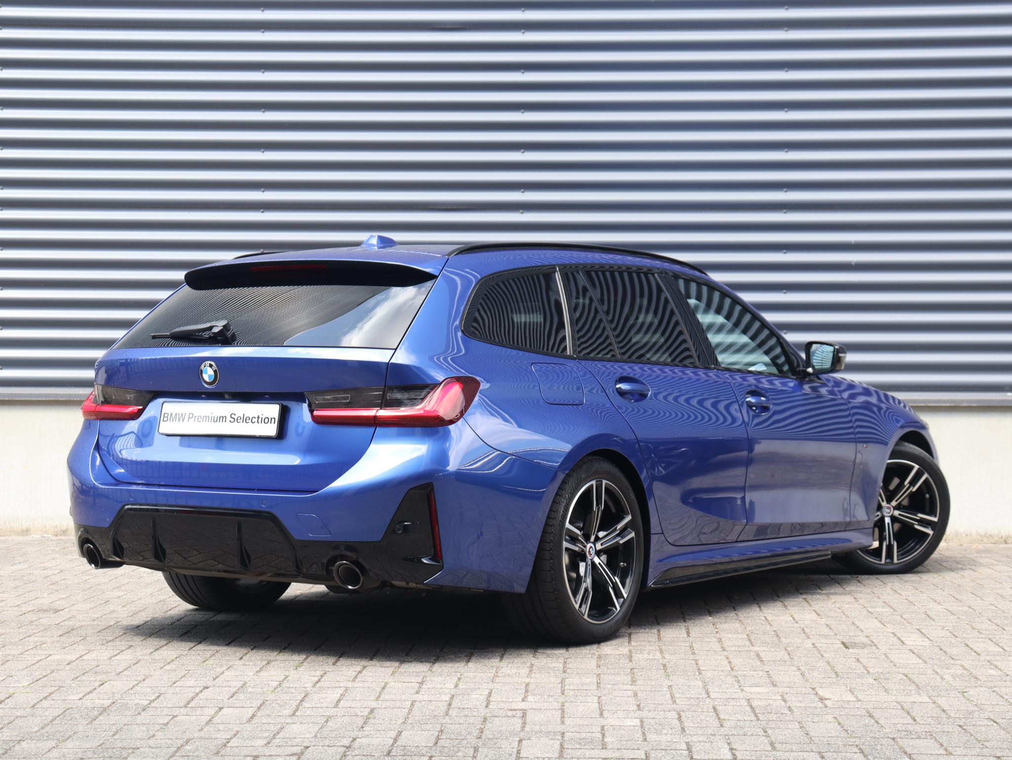 BMW 3-serie Touring 330e - Afbeelding 2