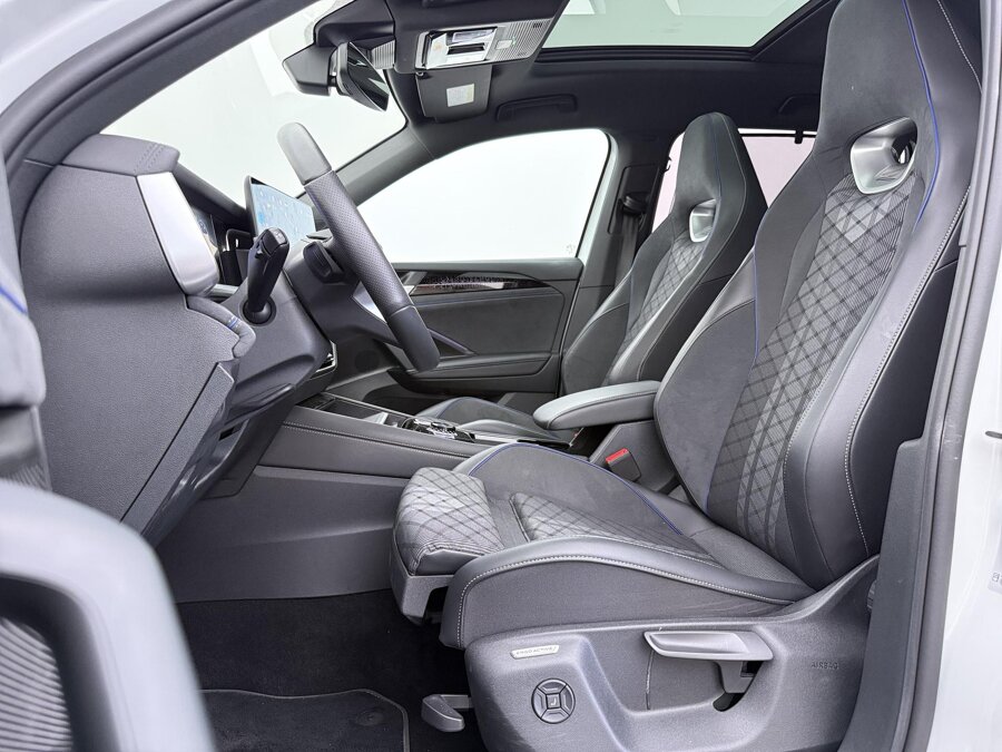 Volkswagen Tayron 1.5 eTSI R-line