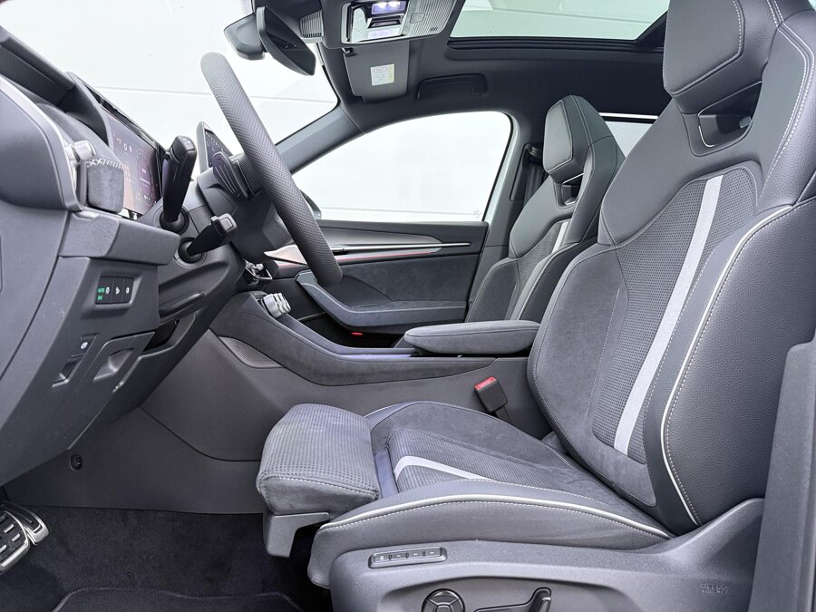 Škoda Kodiaq Sportline Business 1.5 TSI PHEV 150 kW / 204 PK
