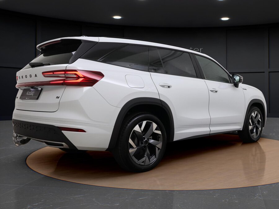 Škoda Kodiaq Sportline Business 1.5 TSI PHEV 150 kW / 204 PK