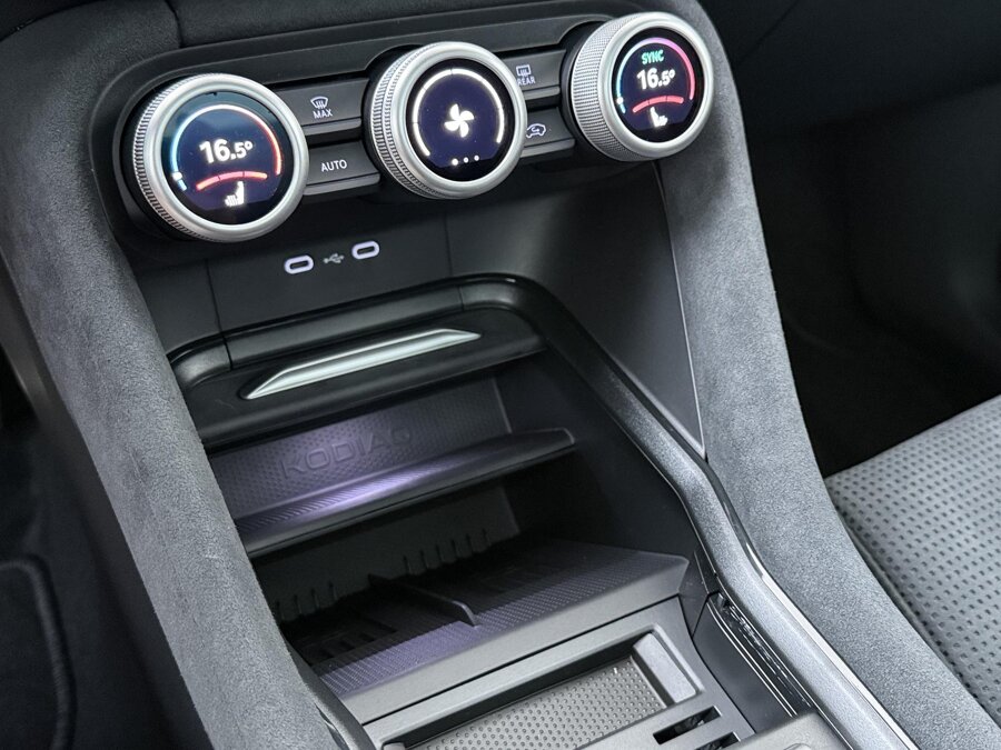 Škoda Kodiaq Sportline Business 1.5 TSI PHEV 150 kW / 204 PK
