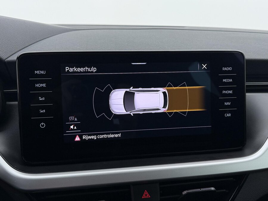 Škoda Kamiq 1.0 TSI Sport Business
