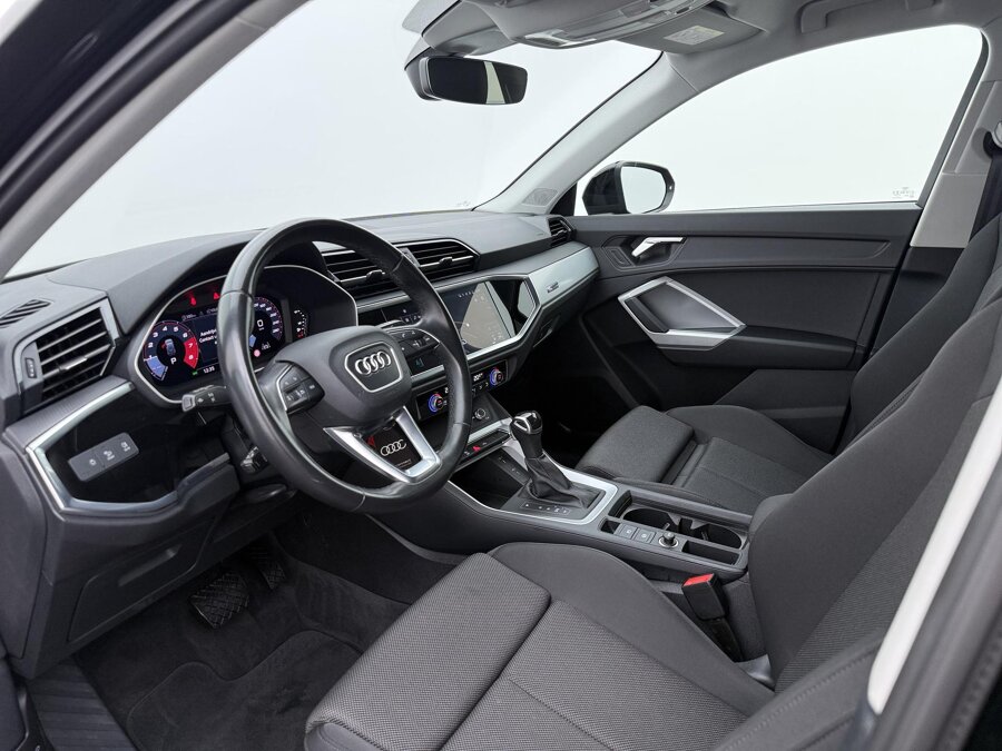 Audi Q3 35 TFSI Advanced edition