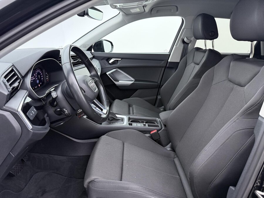 Audi Q3 35 TFSI Advanced edition