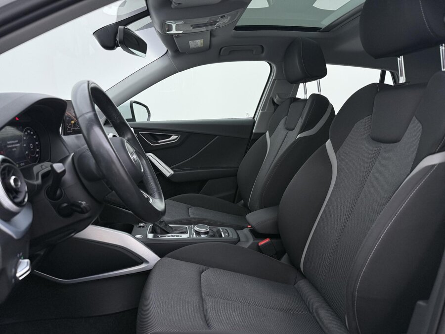 Audi Q2 35 TFSI Business Edition