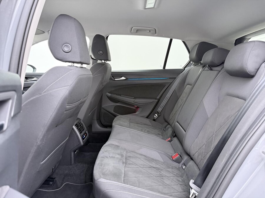 Volkswagen Golf 1.4 eHybrid Style