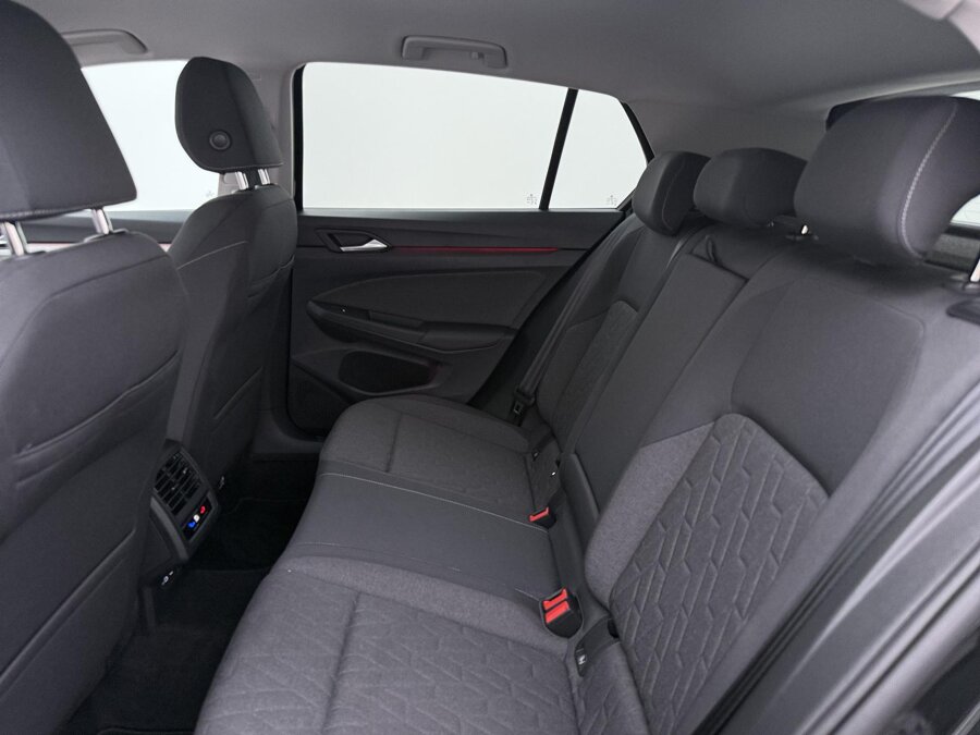 Volkswagen Golf 1.5 TSI Life Edition