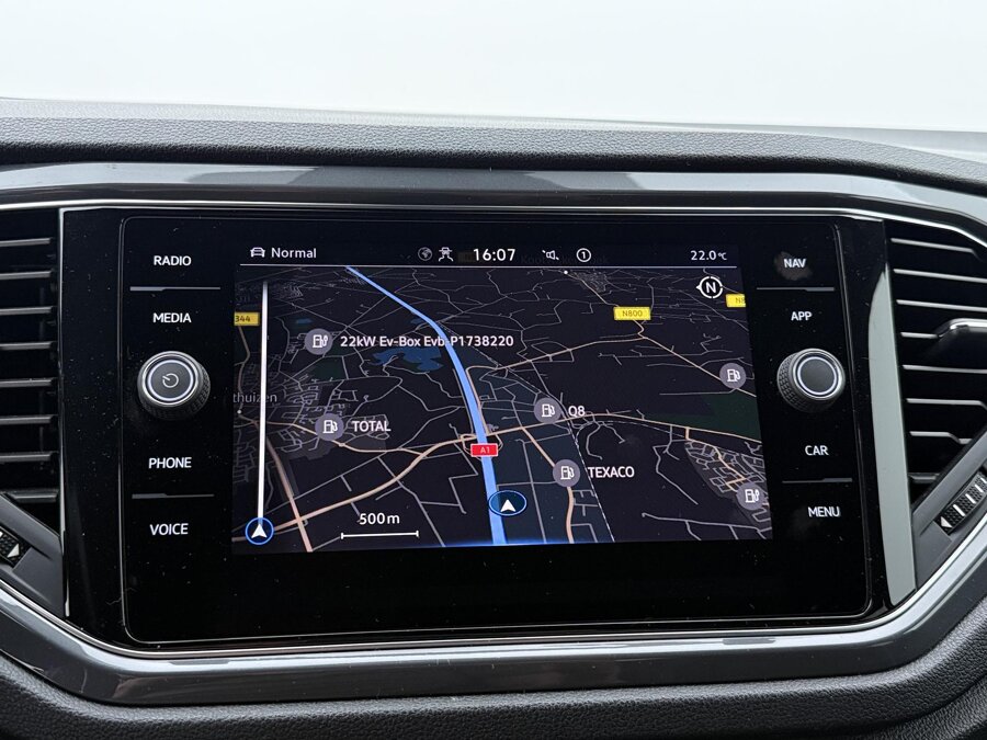 Volkswagen T-Roc 1.5 TSI Sport R-line