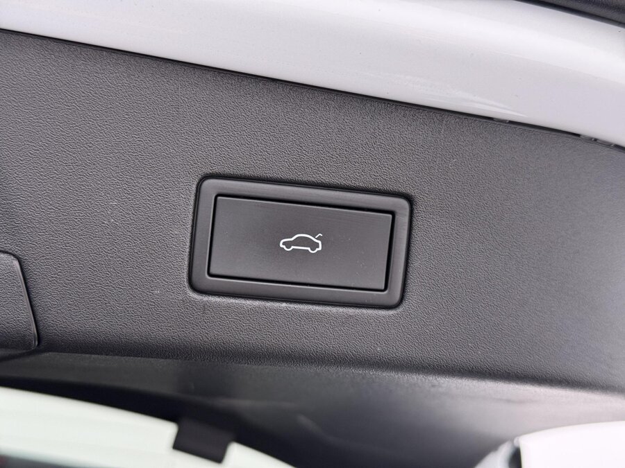 Volkswagen ID.4 Pro Max 77 kWh