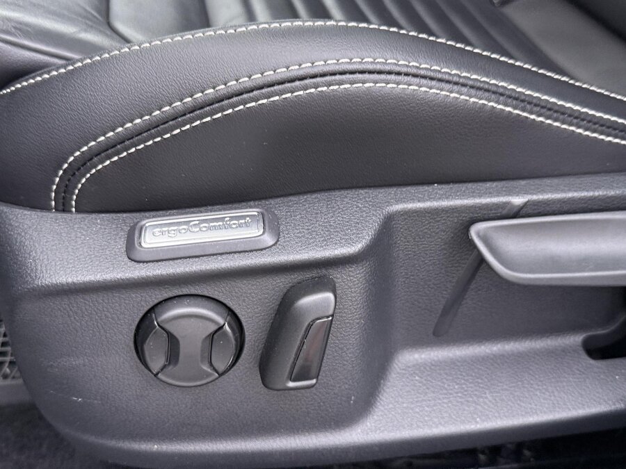 Volkswagen Passat Variant 1.5 TSI R-Line Business