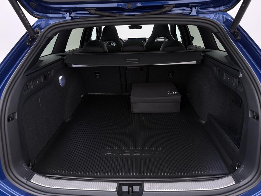 Volkswagen Passat Variant 1.5 eHybrid R-Line Business