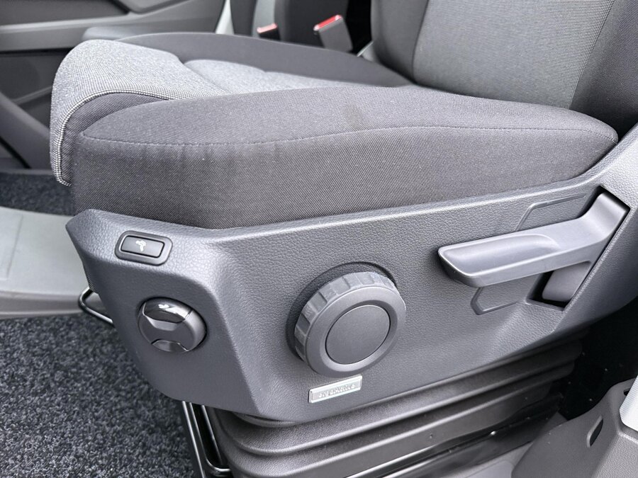Volkswagen Bedrijfswagens Crafter 30 2.0 TDI 140 PK Autom. L3H3 Highline