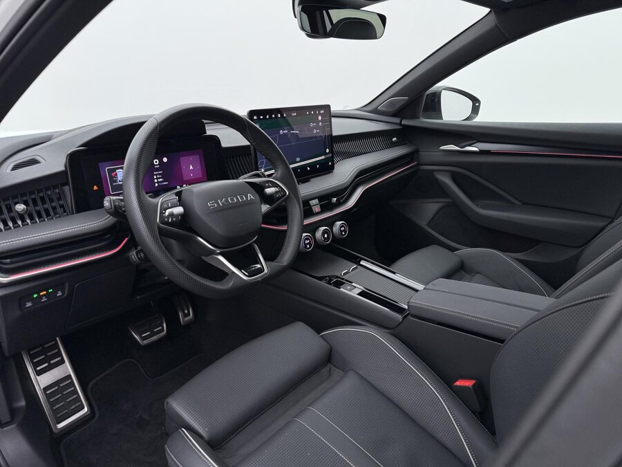 Škoda Superb Combi 1.5 TSI PHEV Sportline Business