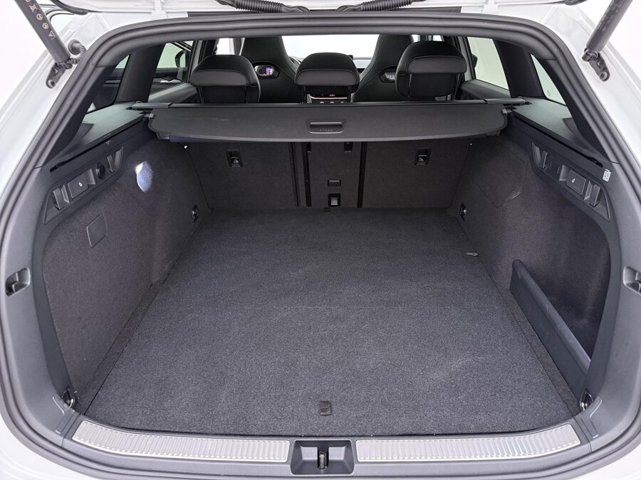 Škoda Superb Combi 1.5 TSI PHEV Sportline Business