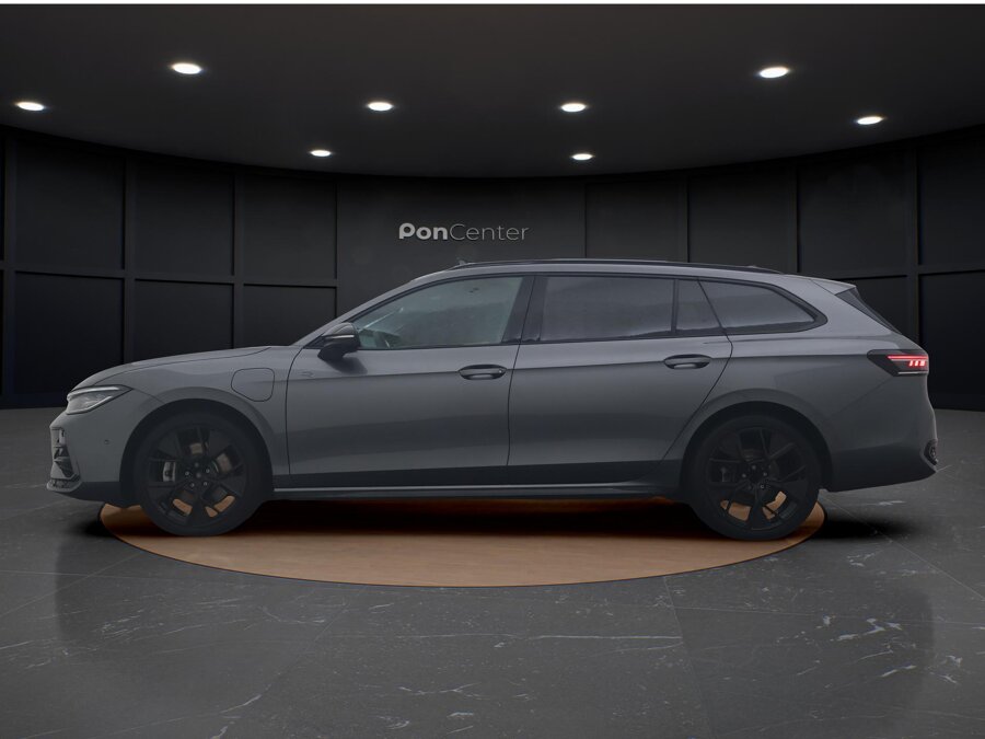 Volkswagen Passat Variant 1.5 eHybrid R-Line Edition