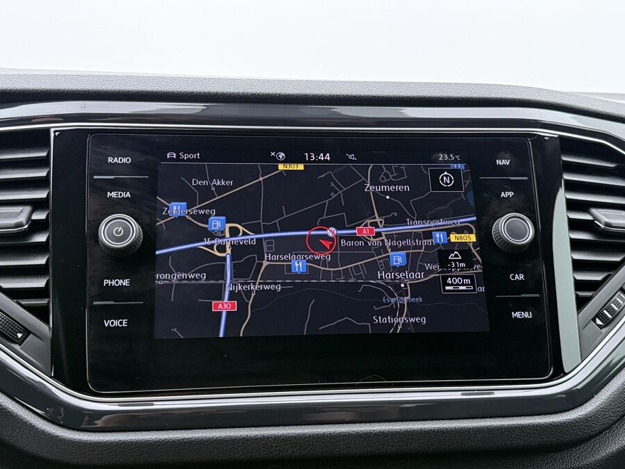 Volkswagen T-Roc 1.5 TSI Sport Business R