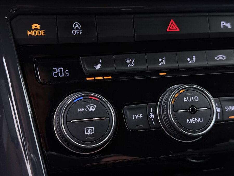 Volkswagen T-Roc 1.5 TSI Sport Business R