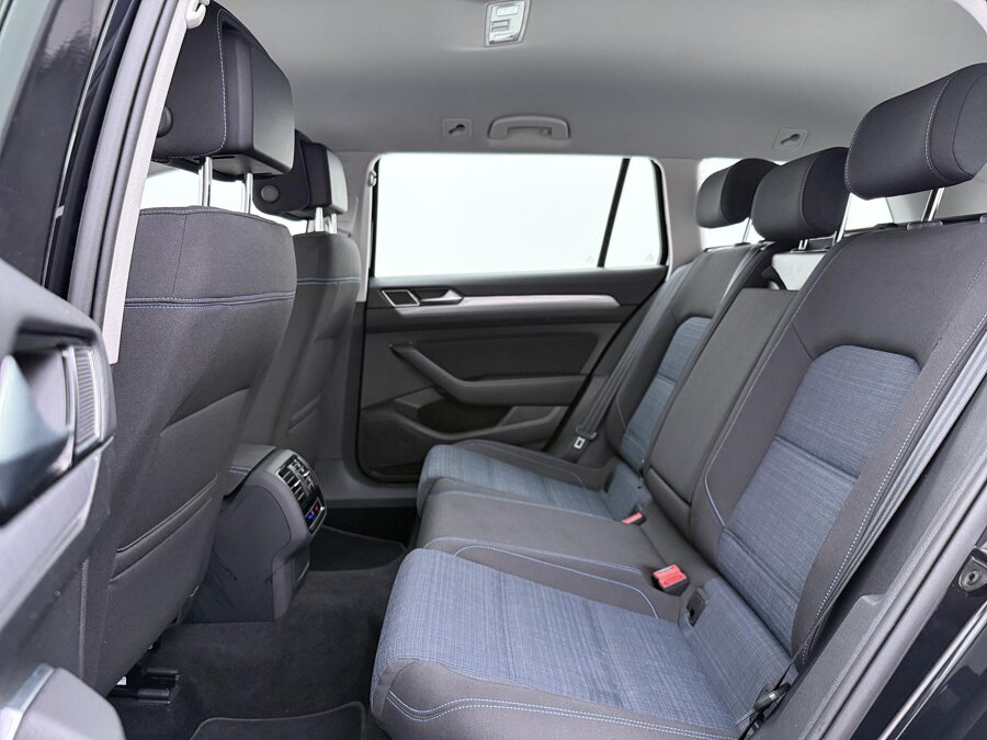 Volkswagen Passat Variant 1.4 TSI PHEV GTE Business