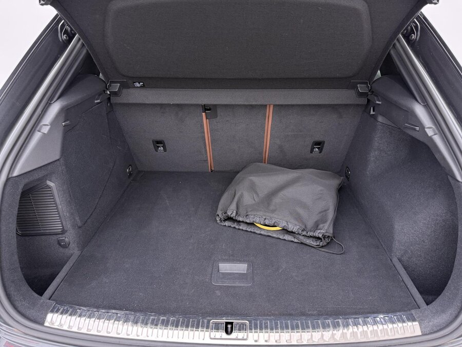 Audi Q3 45 TFSI e S-line