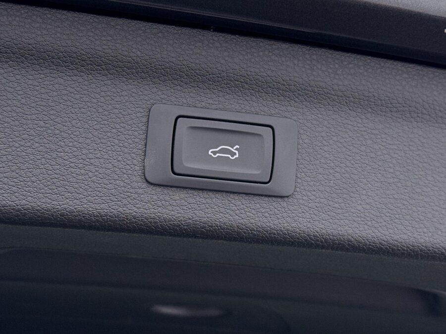 Audi Q3 45 TFSI e S-line