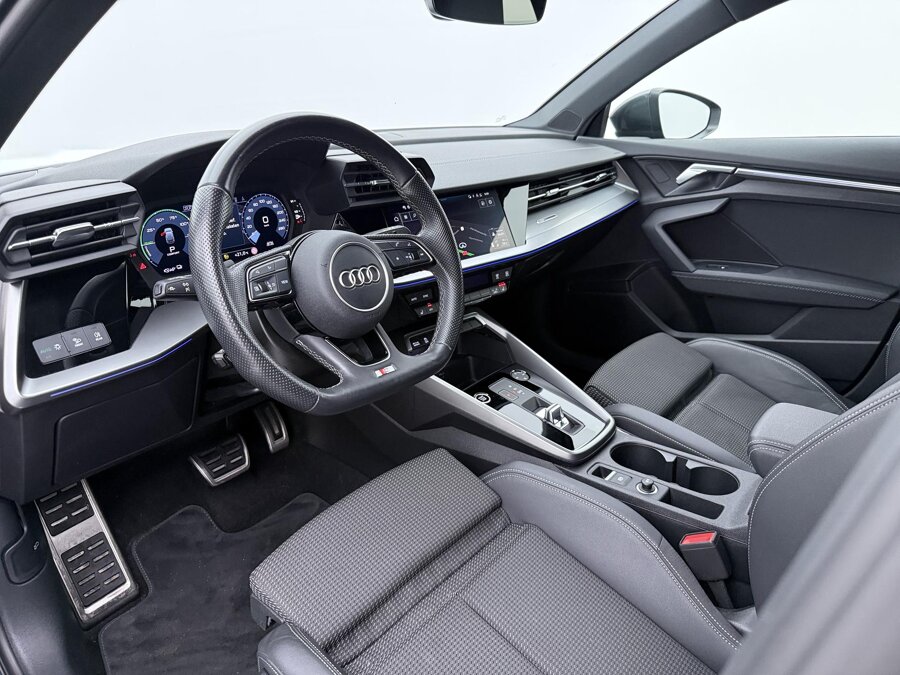 Audi A3 Sportback 45 TFSI e S edition Competition