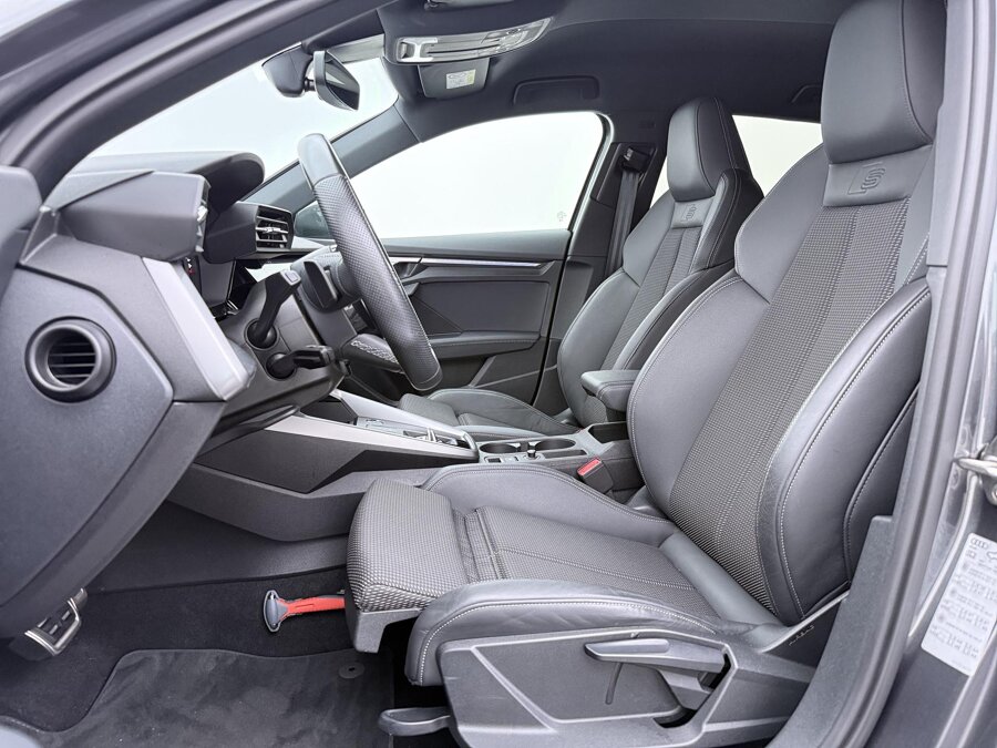 Audi A3 Sportback 45 TFSI e S edition Competition