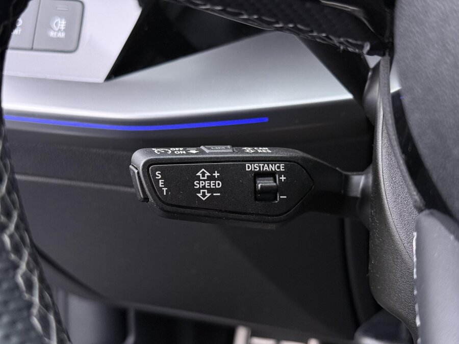 Audi A3 Sportback 45 TFSI e S edition Competition