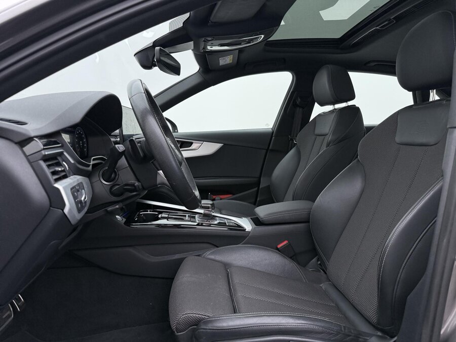 Audi A4 Limousine 40 TFSI S edition